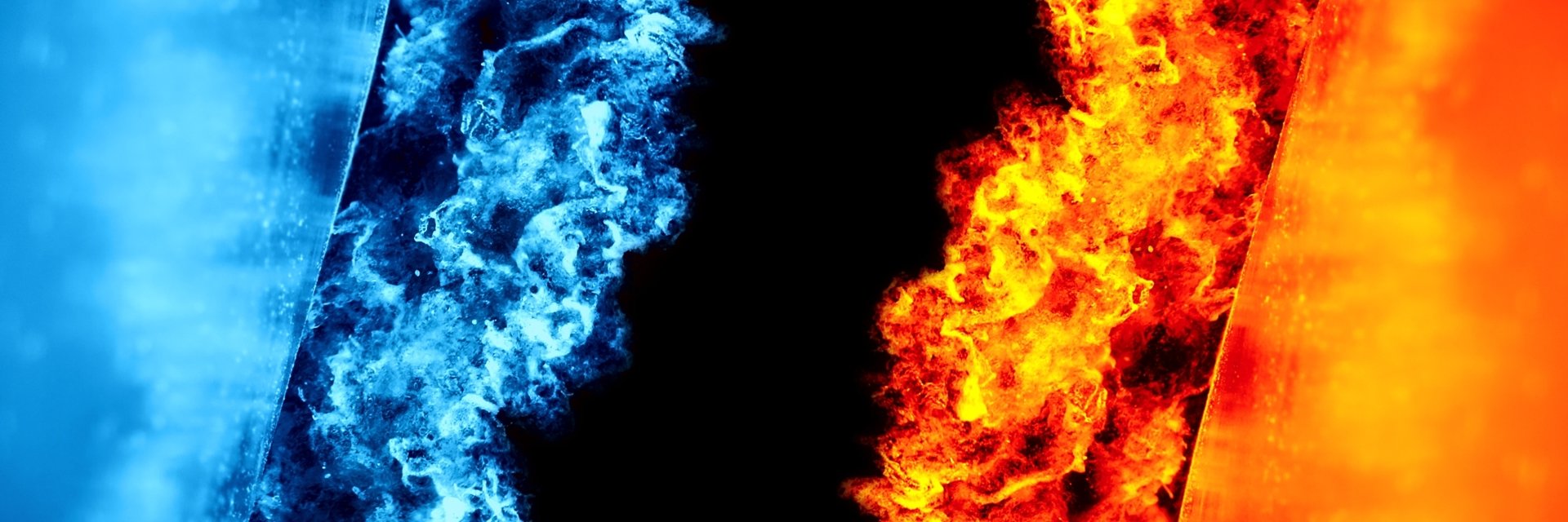 Na sliki s črnim ozadjem je desno oblak oranžnega ognja in levo oblak modrega ognja.  