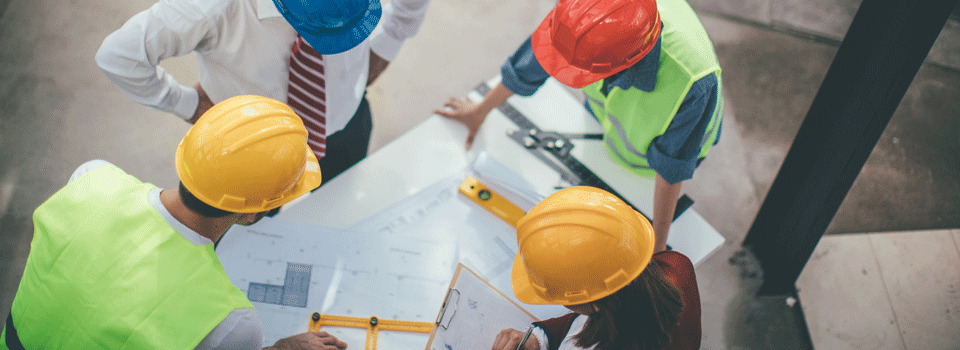 Експерти избират подходяща система за противопожарна защита на стоманени конструкции