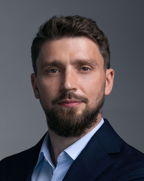 LV-Linas-Krisciunas-600x750.jpg