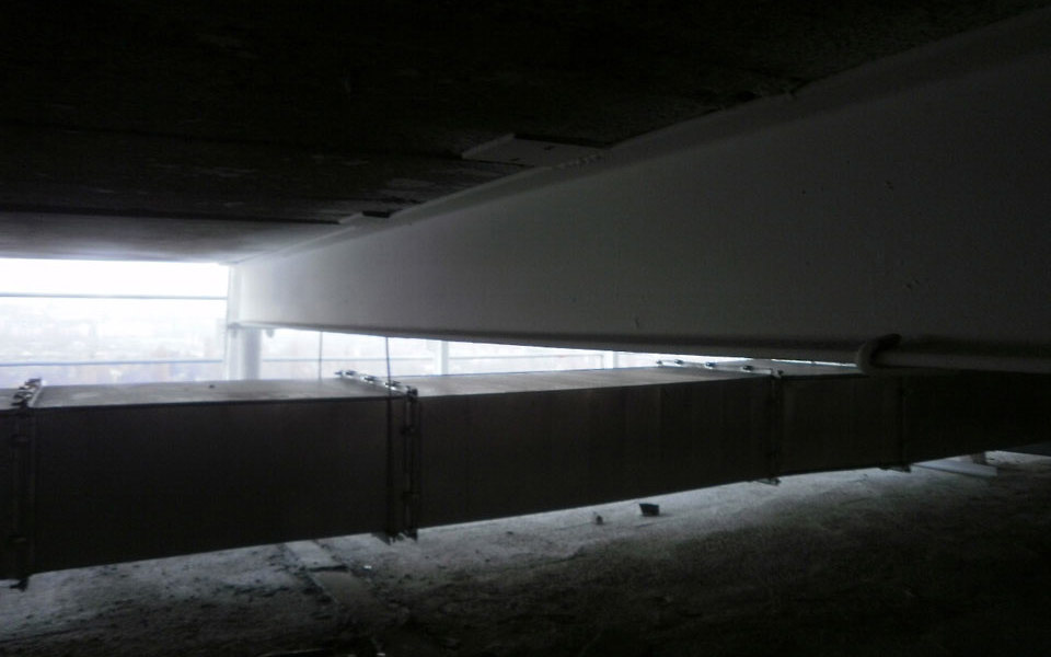 Slika sustava za ventilaciju i odimljavanje hotela Crowne Plaza u Beogradu.