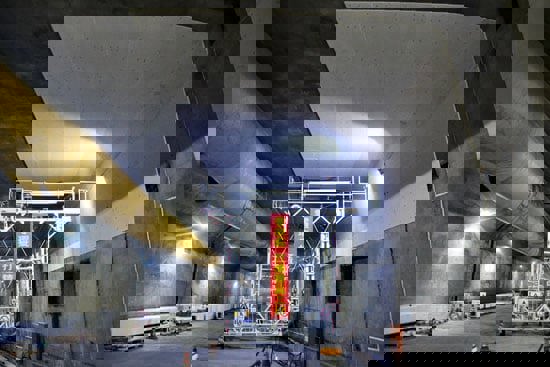  Hong Kong-Zhuhai-Macau Bridge (HZMB) and Tunnel 2/3
