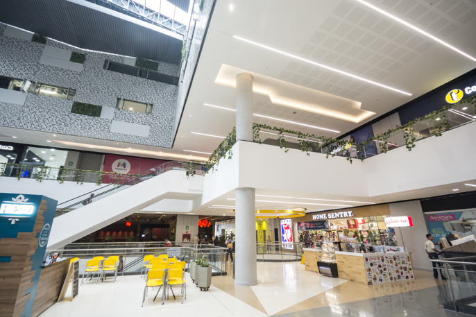 Centro Comercial Mayorca, Colombia