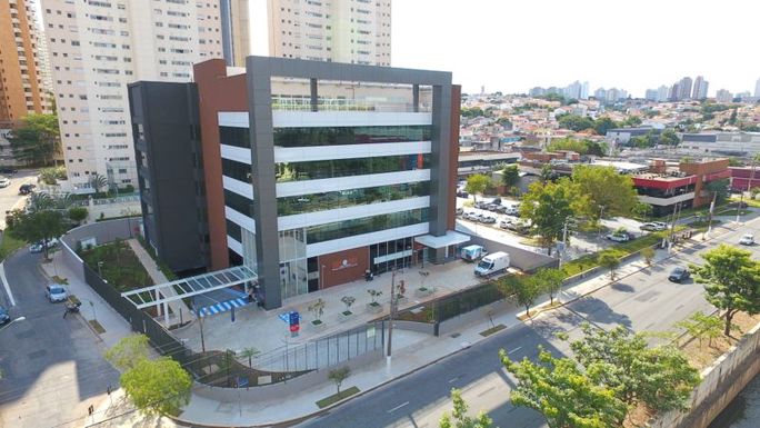 Hospital Israelita Albert Einstein, Brasil