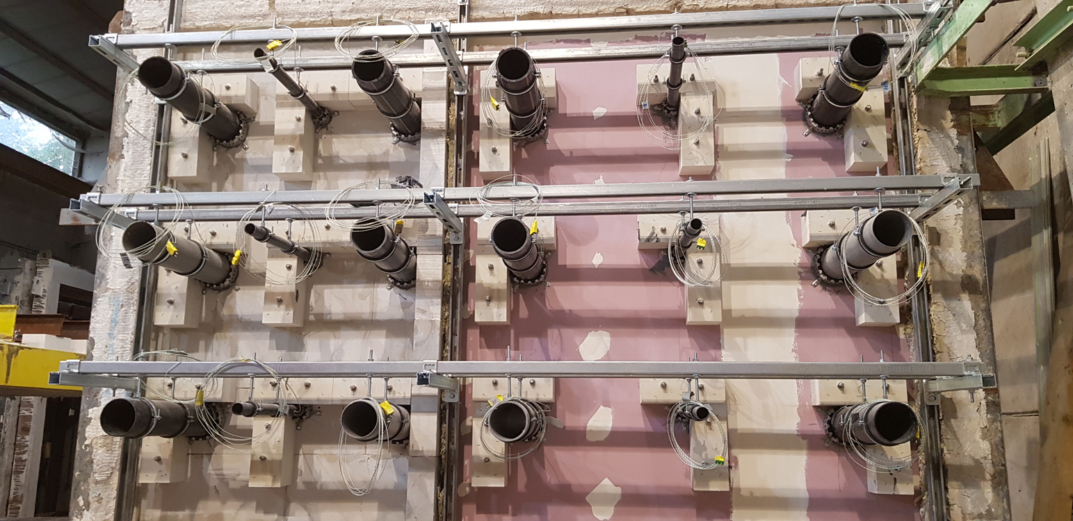 De PROMASTOP®-UCE kan toegepast worden bij zowel massieve als flexibele wanden.