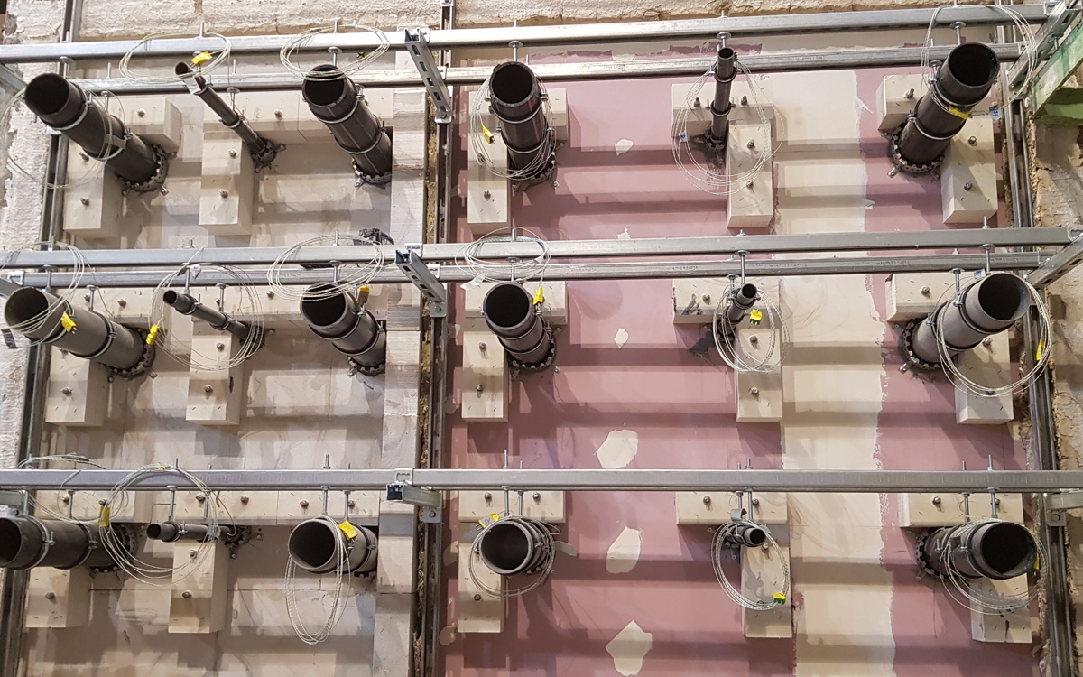 De PROMASTOP®-UCE kan toegepast worden bij zowel massieve als flexibele wanden.