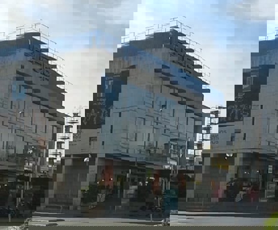 Centro Comercial La Farga, Barcelona