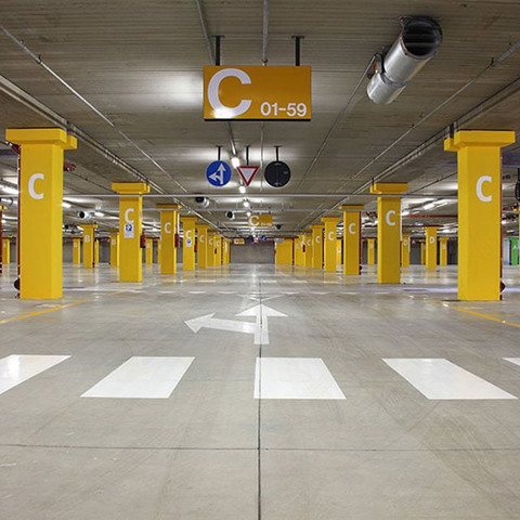 Wentylacja strumieniowa. Projekty systemów wentylacji oddymiającej