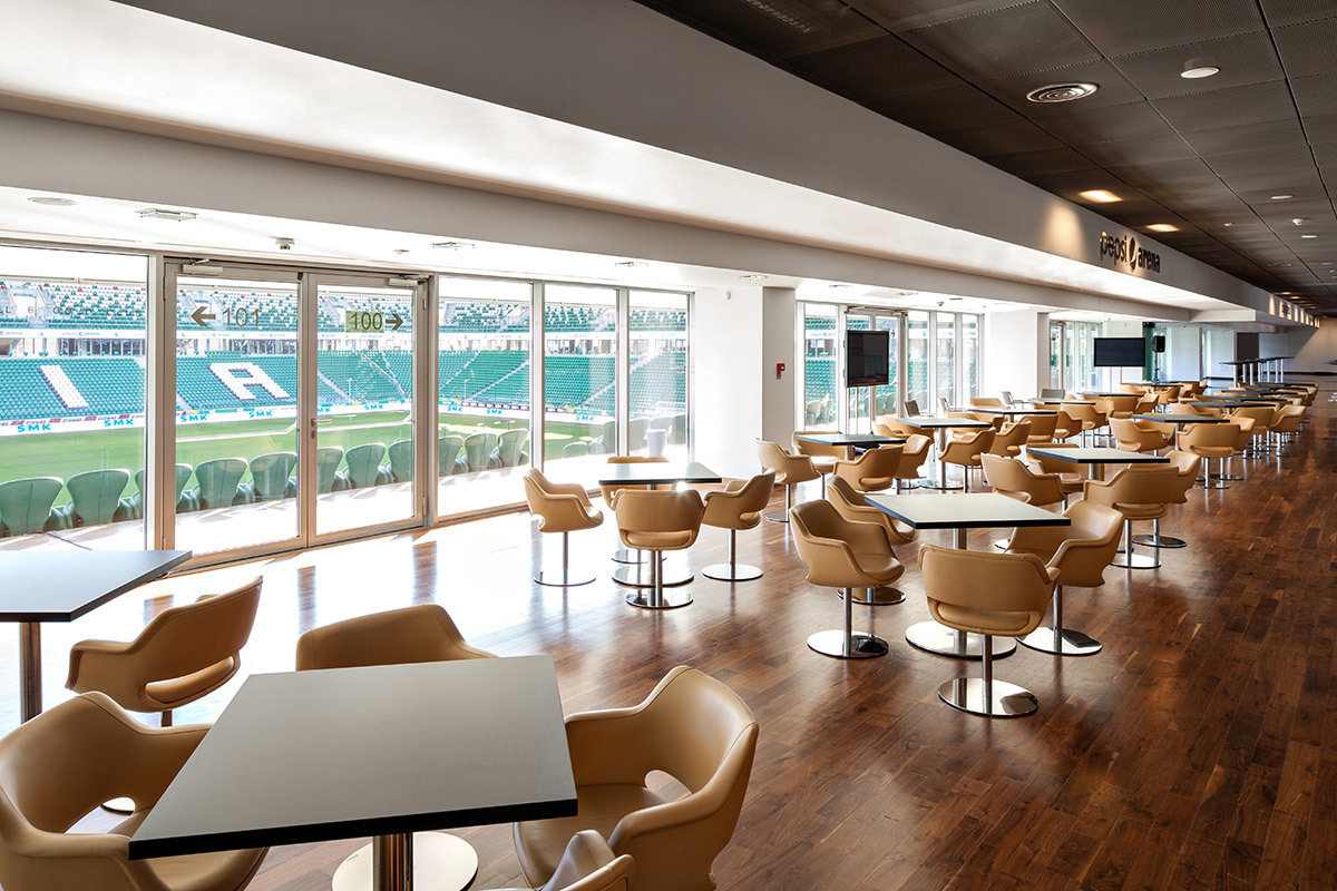 Zdjęcie przedstawia Stadion Miejski Legii w Warszawie – vip room.