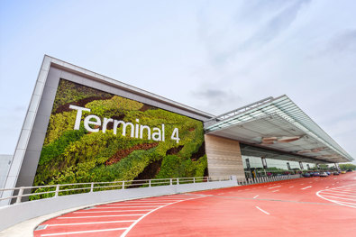 Changi International Airport Terminal 4 baggage area 