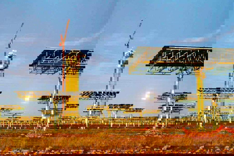 Nuevos conceptos constructivos de tanques de sales para almacenamiento de energía en plantas termosolares