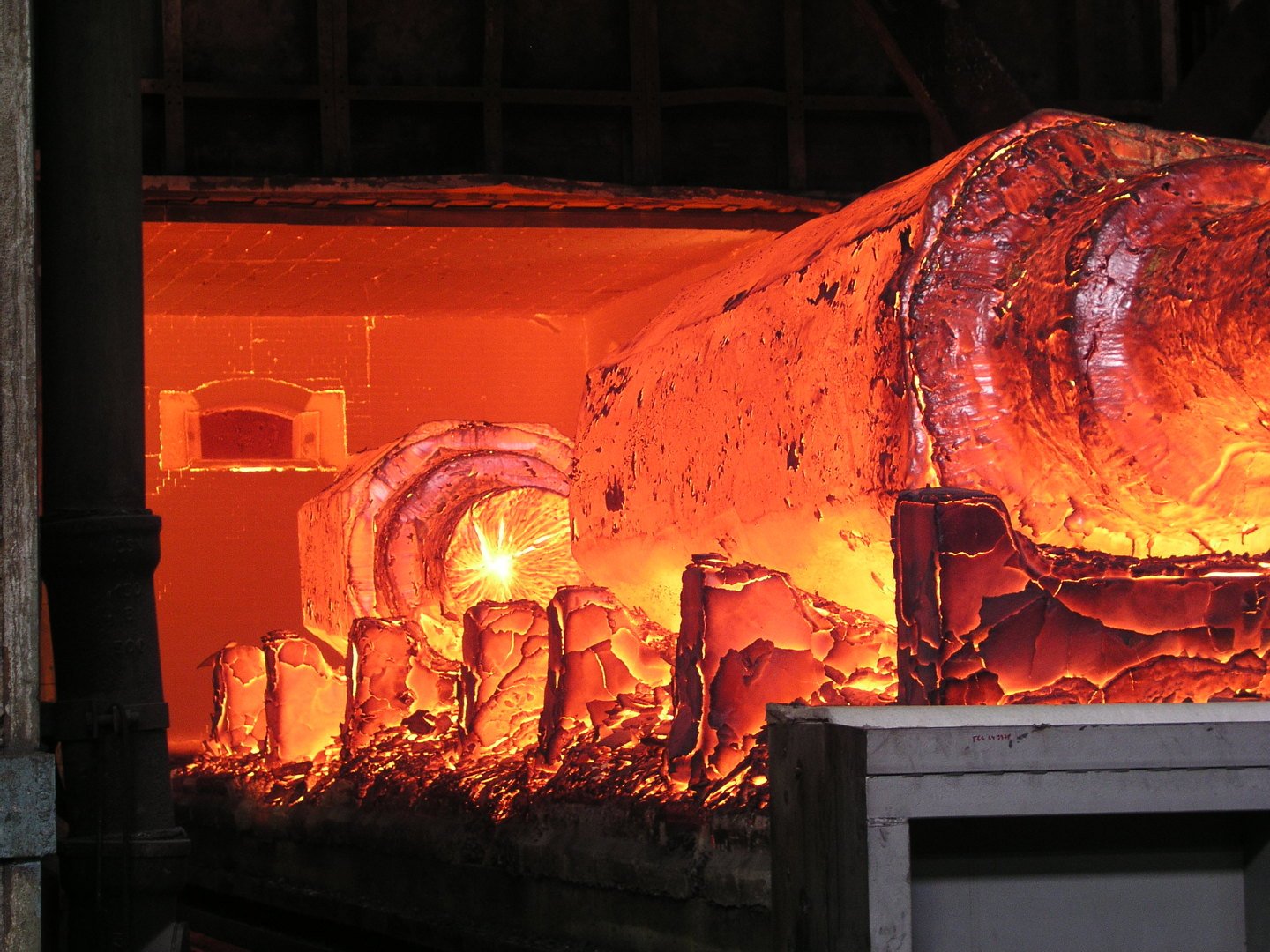 Cut heat loss by 40% in reheating furnaces